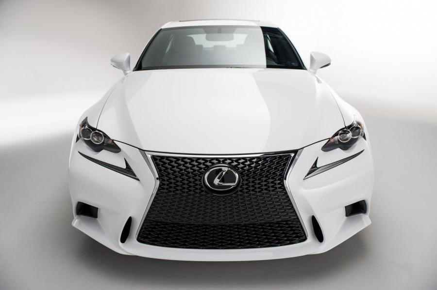  Lexus IS350 F-Sport 2014 года  (фото 88 из 140)